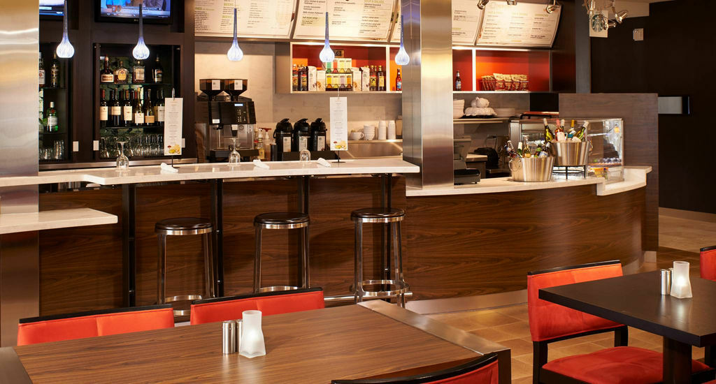 Comfort & - Buffalo Grove Hotel 3*